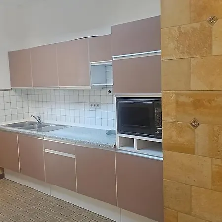 Maison-herstal Nyaraló *